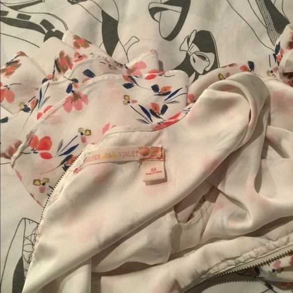 Chelsea and Violet Chemise Style Dress - Picture 9 of 10